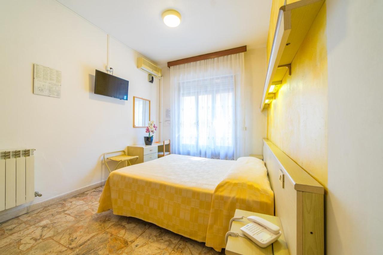 Hotel Leon D'oro 3*